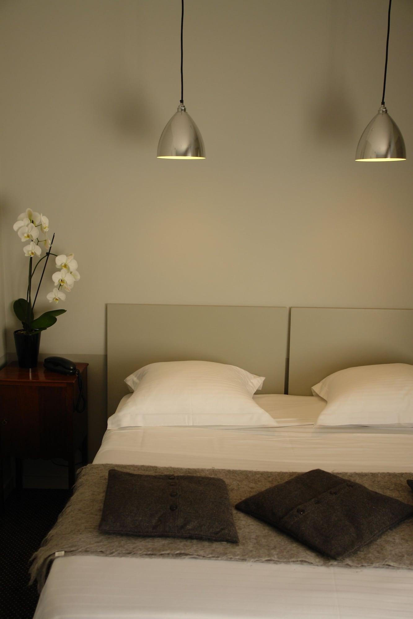 רן Lecoq-Gadby Hotel & Spa, The Originals Relais מראה חיצוני תמונה